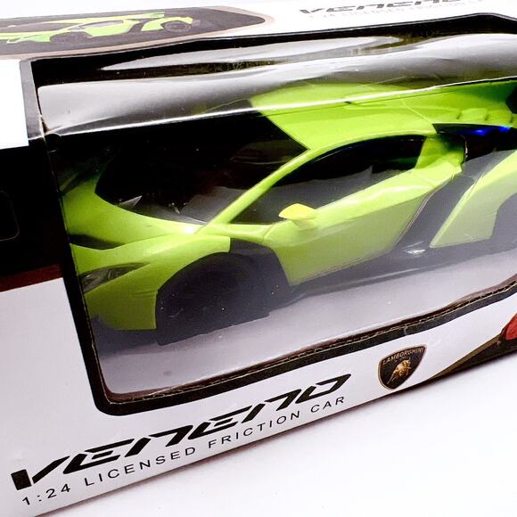 NEW! Lamborghini Veneno Friction Car 1:24 Scale Green Car Collectible Toy - Picture 2 of 8